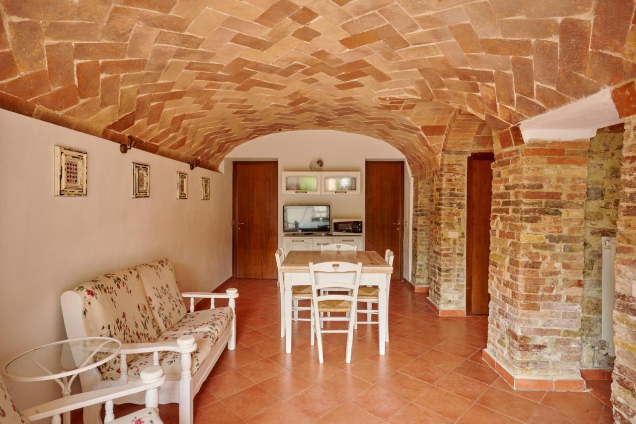 Agriturismo Il Canneto Casole dʼElsa المظهر الخارجي الصورة