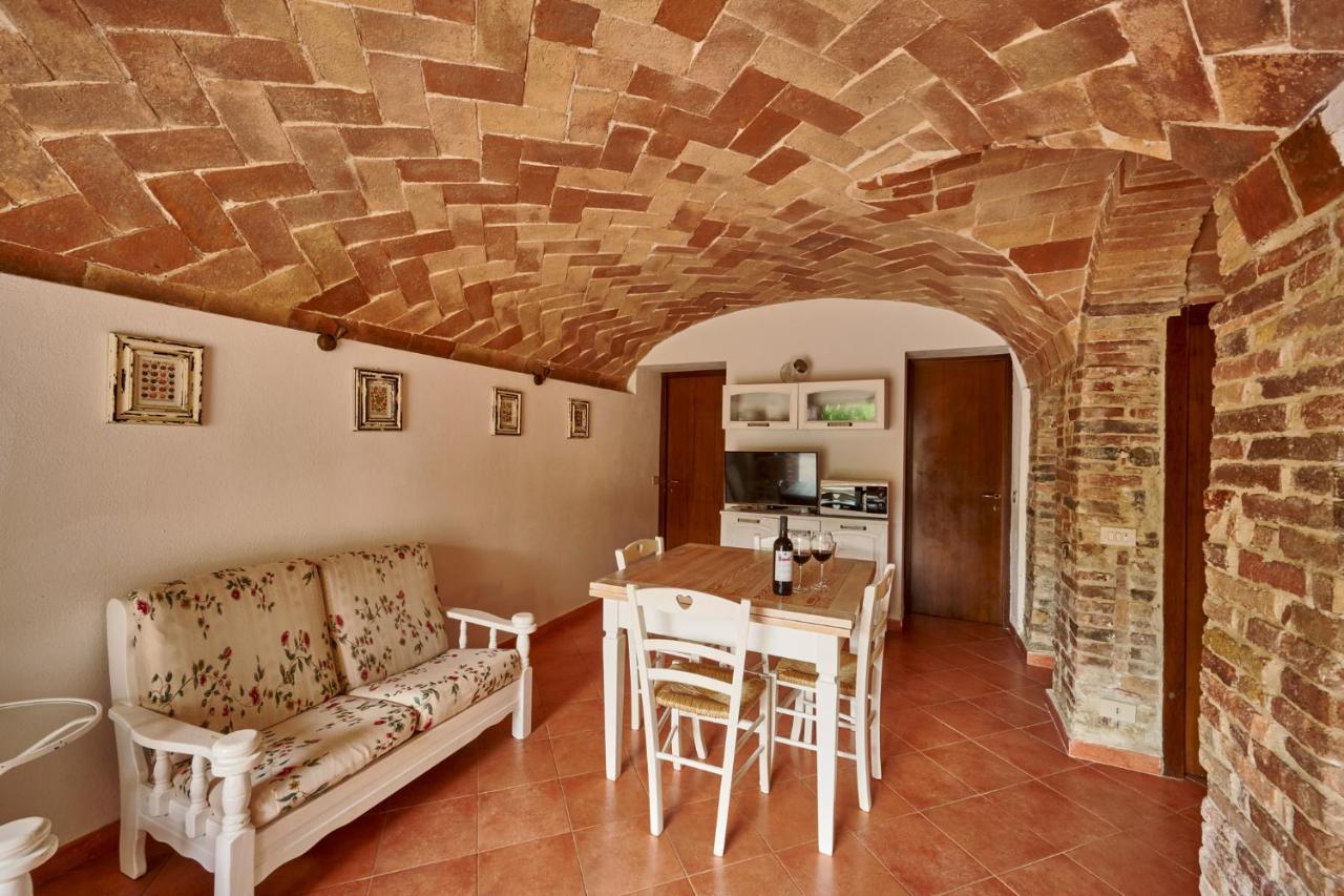 Agriturismo Il Canneto Casole dʼElsa المظهر الخارجي الصورة