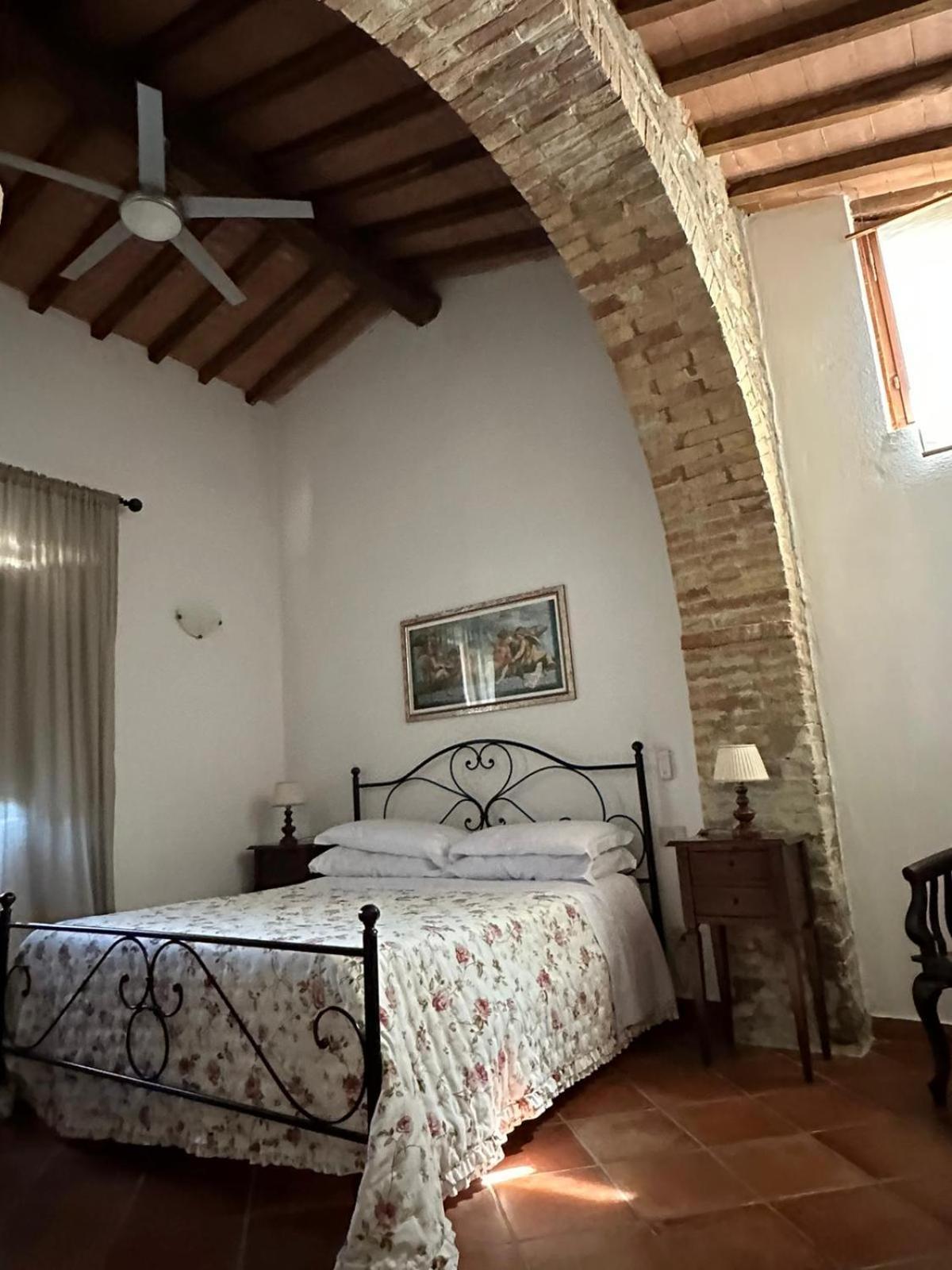 Agriturismo Il Canneto Casole dʼElsa المظهر الخارجي الصورة