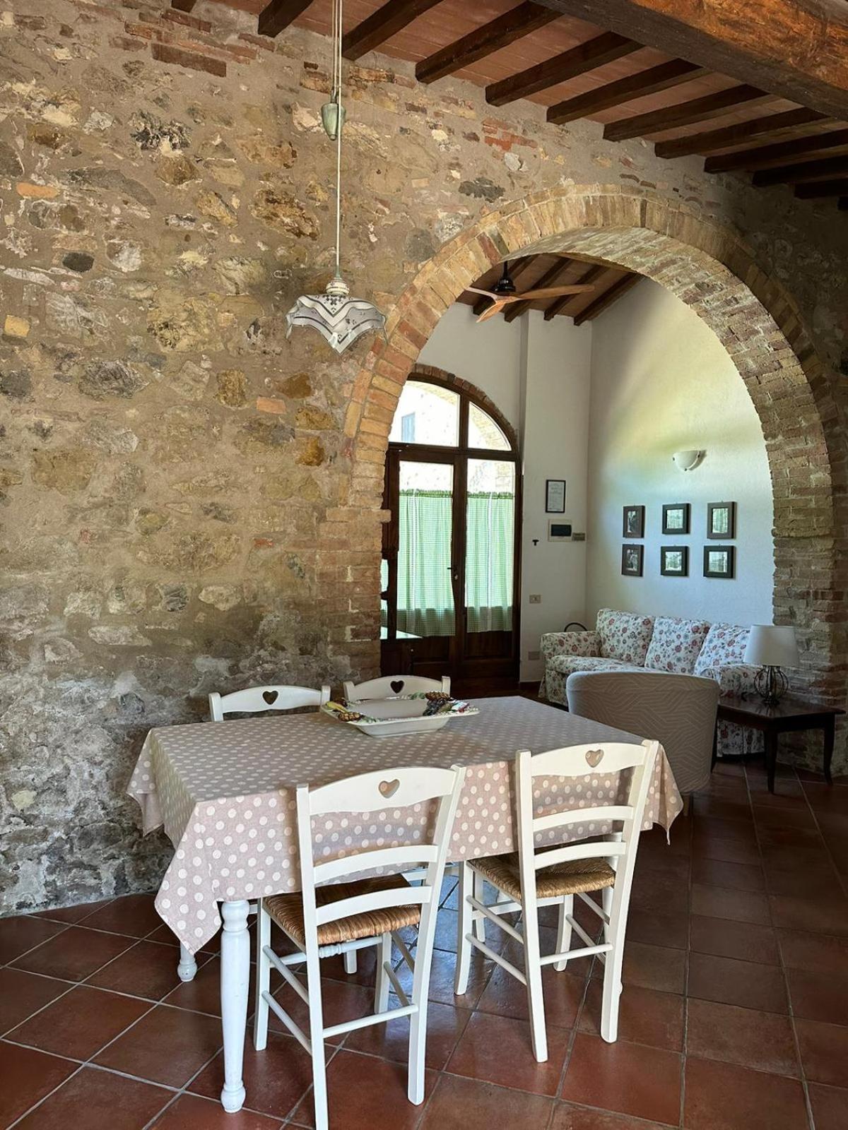 Agriturismo Il Canneto Casole dʼElsa المظهر الخارجي الصورة